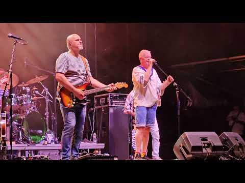 Mnaga a Zdorp - Berousek - live v Areal 7, Holesovice P7, 21.8.2025