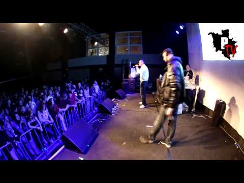 Wąski & Tane - To Kim Jestem @ Eskulap, Poznań 08.11.2013 [Pakol TV]