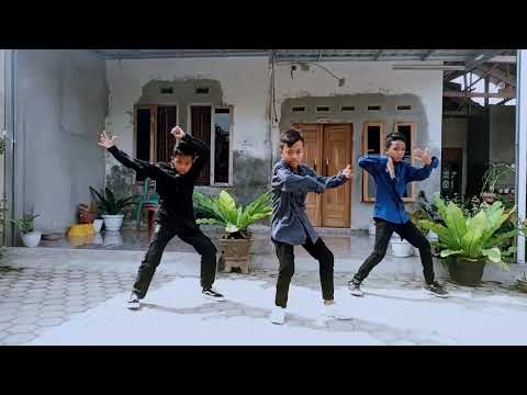 CRAVITY 크래비티 'Flame' | Dance Cover