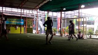 preview picture of video 'Futsal Anak Karya Guna (XII TKR 3)'