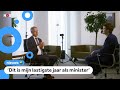Minister van Onderwijs vertelt over zijn brief en het sluiten van scholen