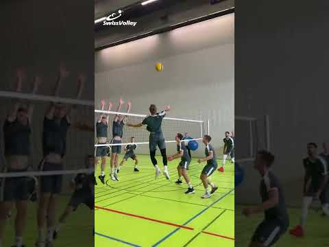 Mobiliar Volley Cup Final 2022 - The Teams Are Getting Ready