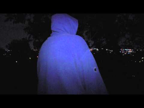 Я все еще здесь - Trailer