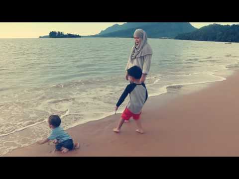 hassan hussein at the beach