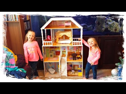 download lagu mp3 mp4 Sweet Savannah Dollhouse, download lagu Sweet Savannah Dollhouse gratis, unduh video klip Sweet Savannah Dollhouse