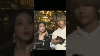Download lagu When V called Jisoo #vsoo #mc #blackpink #bts #inkigayo #bts #blackpink #v #jisoo #kimtaehyung mp3