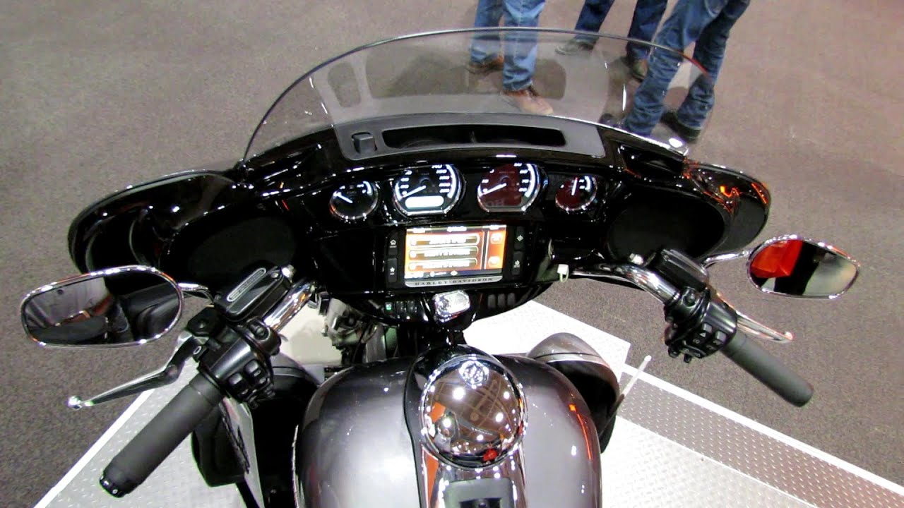 2014 Harley-Davidson Touring Ultra Limited - New TuchScreen Menu Walkathrough