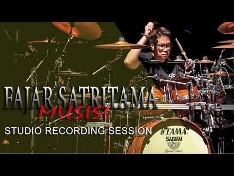 Fajar Satritama - Musisi (Studio Recording Session)