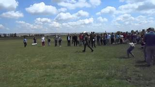 preview picture of video 'THK Eskişehir İnönü 16-21 Haziran 2014 Kırlangıç Model Uçak Uçurma'