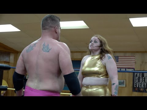 Jessie Nolan vs. Blade Bandit - Limitless Wrestling (Intergender, Mixed, The Road)