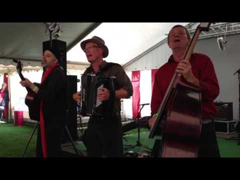 Den sorte Bastian - Christian Søgaard Trio - Jyderup Harmonikafestival 2013
