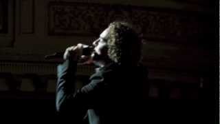 David Bisbal - Me Derrumbo (New York, 16.10.2012)