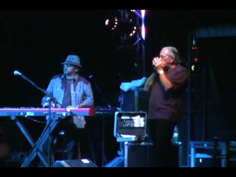 Cyndi Lauper performs Crossroads at Toronto Pride 2010