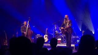 River Takes the Town - The Wood Brothers at The Space Westbury NY 11/1/18