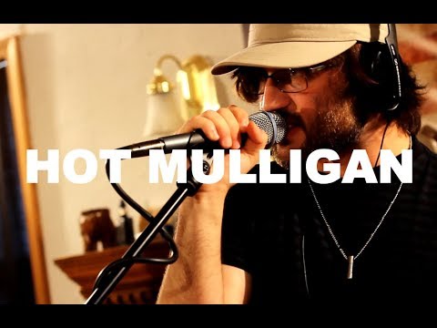 Hot Mulligan - 