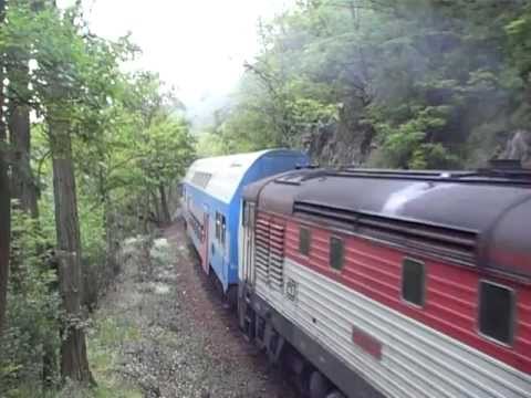 749 107 na čele os. vlacích 9057,9058,9063,9064 a sv. pk. - 1 díl - sestřih - 14.5.2011.