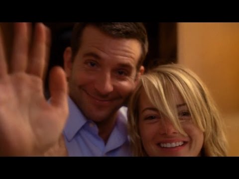 Watch Bradley Cooper and Emma Stone in Adorable 'Aloha' Gag Reel