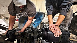 Download lagu I'd Say We Make A Pretty Good Team Fix'n These Tractors mp3 Download lagu I'd Say We Make A Pretty Good Team Fix'n These Tractors mp3