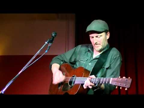 Peter Mulvey - Knuckleball Suite (live)