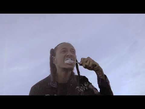 YeloHill - Blue Toothpaste (feat. Hit-Town)