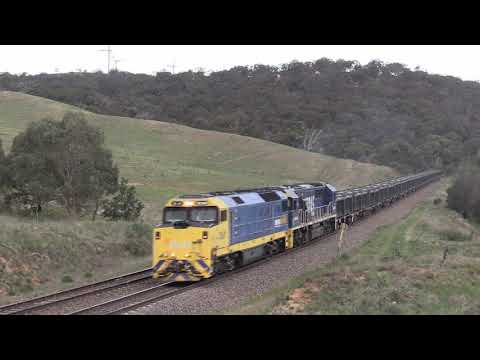 DL41 8245 on ore train 8932 Gunning to Yarra 11 October 2019