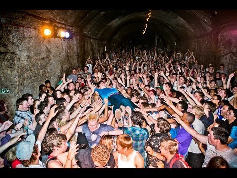 Best of - George Watsky crowd surfing at The Old Vic Tunnels