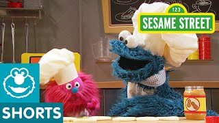 Sesame Street: Apple Slice &amp; Peanut Butter Sandwiches | Cookie Monster&#39;s Foodie Truck