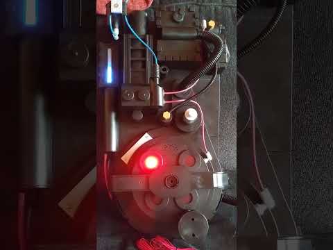 2021 Spirit Halloween Proton Pack mod: Frankengeek lights and sound upgrade test.