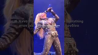 Η Άννα Βίσση αφιερώνει το Everything στον Jean Paul Gaultier, The London Palladium, 03/11/2024