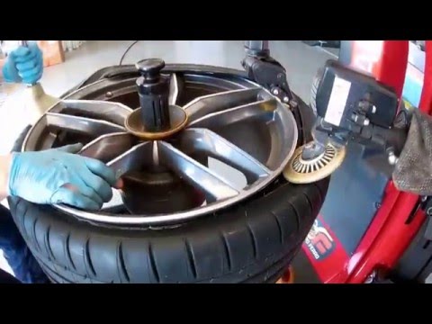Michelin Padangos Pilot Alpin 5 101 V XL MO1 (C B B 71dB) video