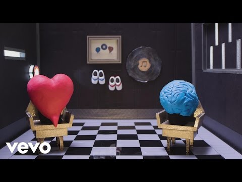 Jeff Lynne's ELO - Ain't It a Drag (Official Video)