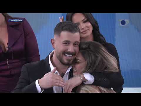 Elgit Doda këndon njëzëri me banorët - Big Brother Albania Vip