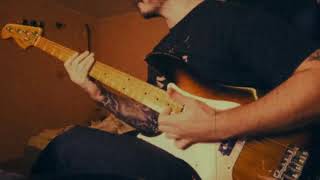 Video thumbnail for Squier Late 50's Precision Bass FSR 2TS - Quick test with flatwounds by Brickwall Studios