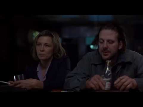 Barfly - Bar scene