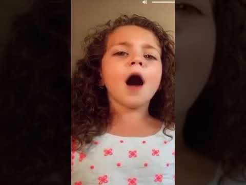 8 year old Sophie Fatu sings Opera 😱