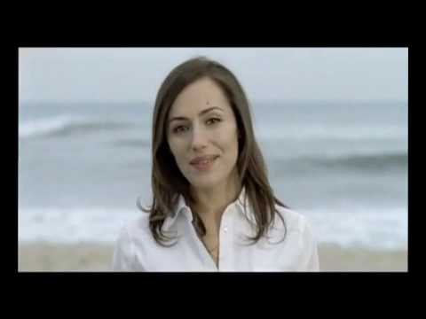 Anuncio Spot Estrella Damm: FC Barcelona 2010 "La feina ben feta" ( Subtítulos español)