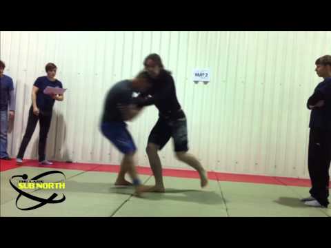 4 u80kgs Novice  Group B - Match 1 - Darren Rutter (Predators) vs. Nic Southwood (The Labs).MOV