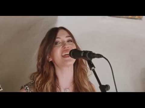 Kate Voegele - "Must Be Summertime" live performance