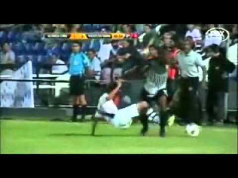 Expulsão de Nílton contra o Alianza Lima