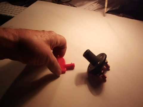 Battery disconnect switch with a key see ebay item 350857754239