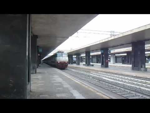 E444.056 in partenza con l' IC 707 Roma Termini - Taranto