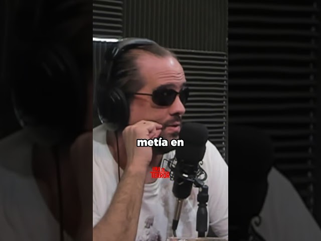 Vídeo relacionado con Cine Underground, Cine Independiente, Halloween De Terror Camiseta