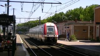 preview picture of video 'Entrada de una unidad SNCF TER en Narbonne, destino Cerbère'