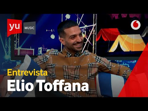 Elio Toffana presenta 'Sube y Mueve' con un tanque a sus espaldas #yuMusicElioToffana