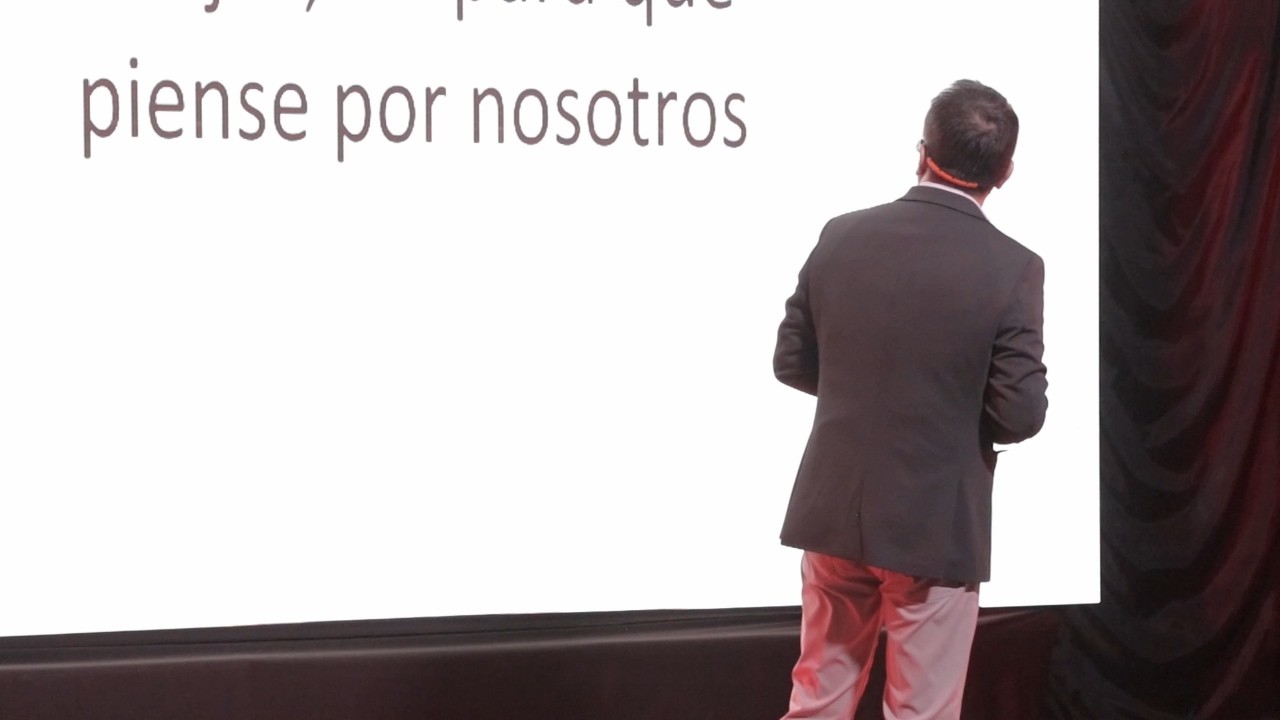 Liderazgo | Daniel Ordaz Cortés | TEDxUMAE34