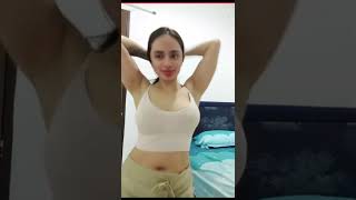 Download lagu Tante kimaya agatha (inem sexsi) live bigo goyang goyang mantap!!! mp3