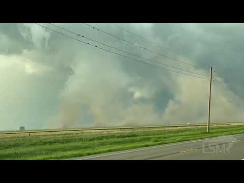 05-26-2021 Waka, TX - Brief tornado and 60mph dust outflow wall