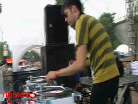 Love Family Park 2007 - Roman Flügel (14:30)