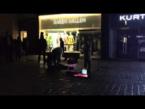 Amazing street singer Covent Garden London