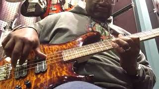 Video thumbnail for PRS Gary Grainger Signature Bass by Below Average Joe